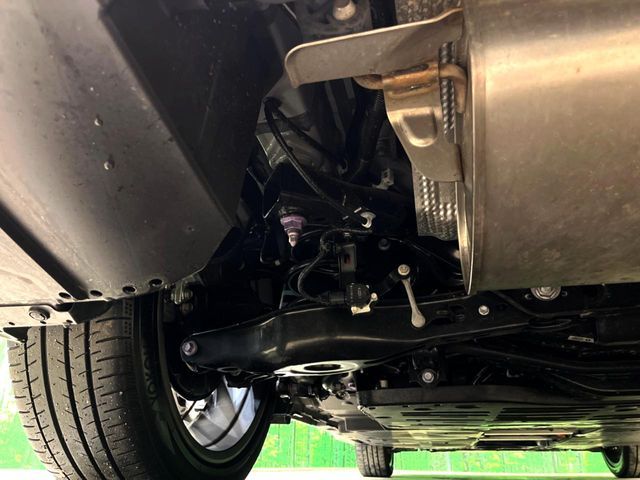 TOYOTA PRIUS PHV 2024 Image 31