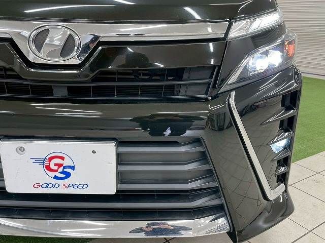 TOYOTA VOXY 2018 Image 31