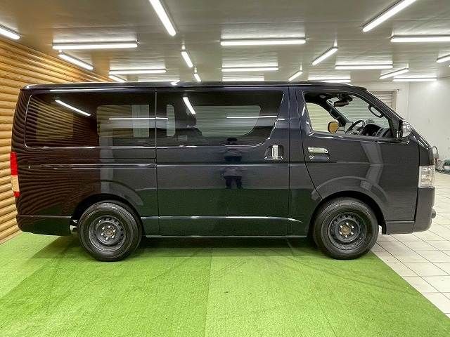 TOYOTA HIACE VAN 2WD 2020 Image 31