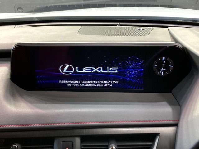 TOYOTA LEXUS UX250H 2019 Image 31