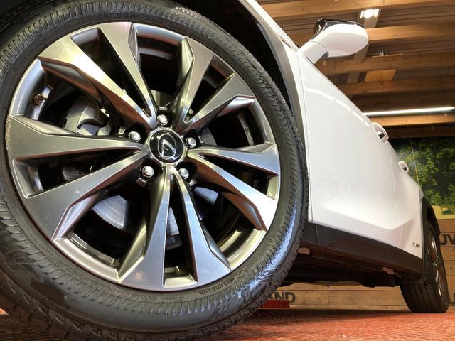 TOYOTA LEXUS UX250H 2019 Image 31