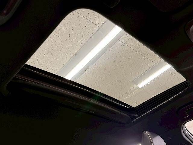 TOYOTA CROWN CROSSOVER 2022 Image 31