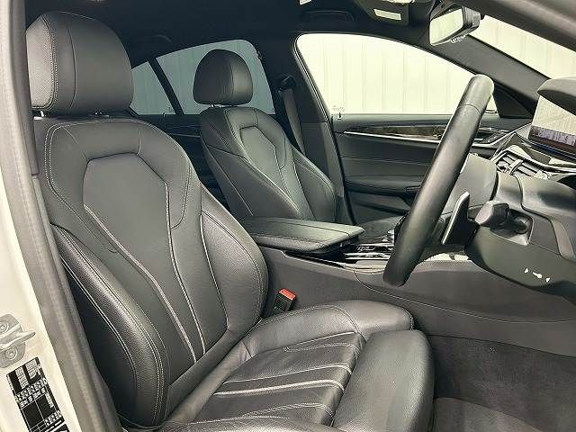 BMW 5SERIES SEDAN 2021 Image 31