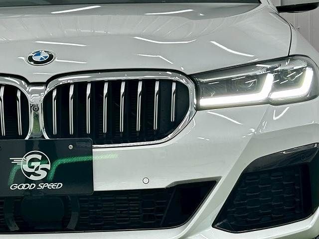 BMW 5SERIES SEDAN 2021 Image 31