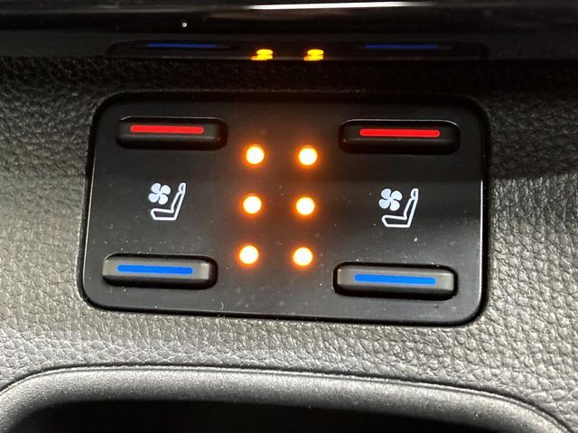 TOYOTA COROLLA CROSS HYBRID 2025 Image 31