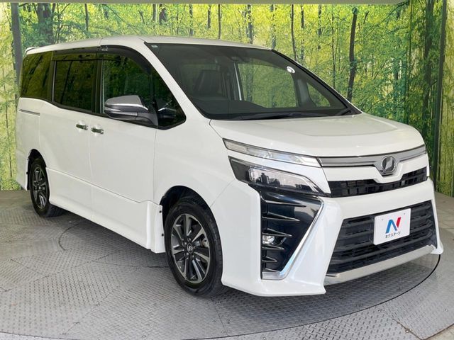 TOYOTA VOXY 2018 Image 31