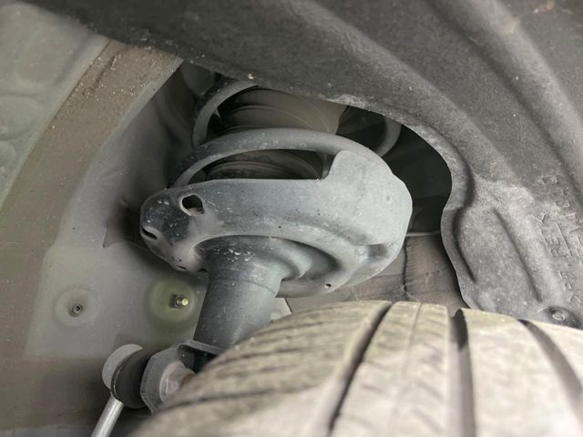 TOYOTA VOXY 2022 Image 31