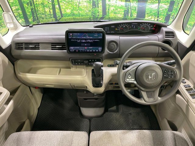 HONDA N BOX 2017 Image 31