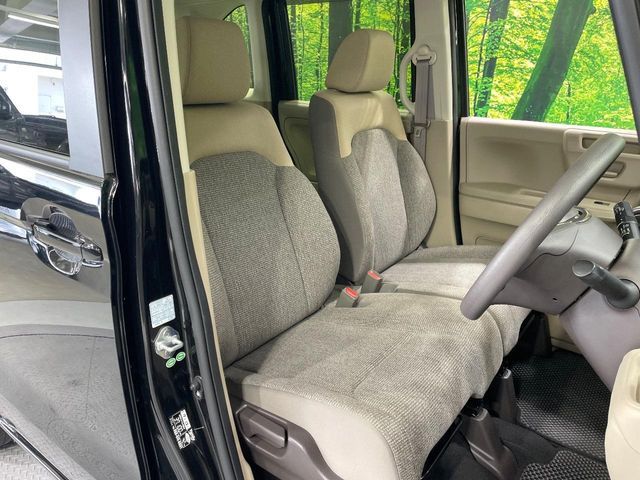 HONDA N BOX 2017 Image 31