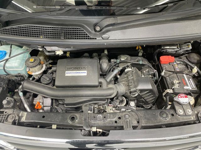 HONDA N BOX 2017 Image 31