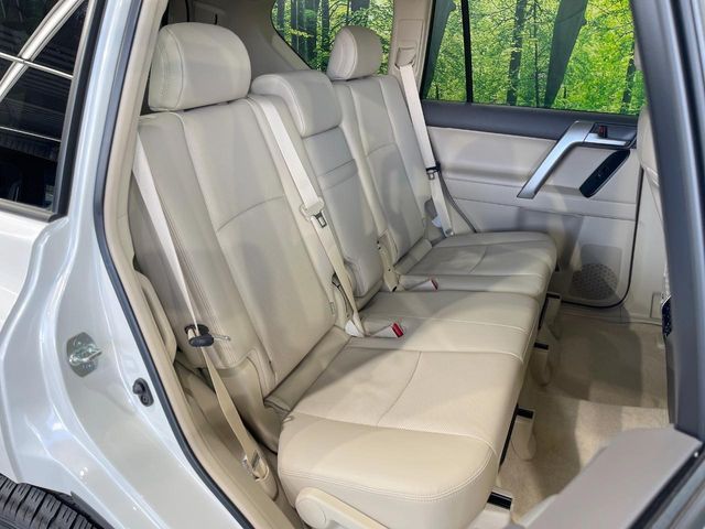 TOYOTA LANDCRUISER PRADO 2023 Image 31