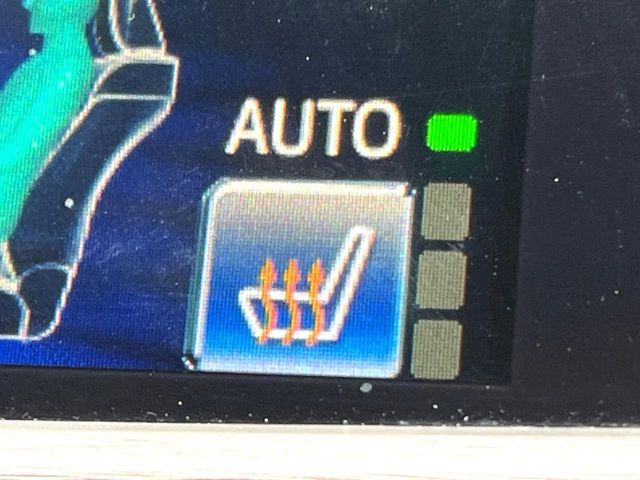 TOYOTA CROWN SEDAN HYBRID 2015 Image 31