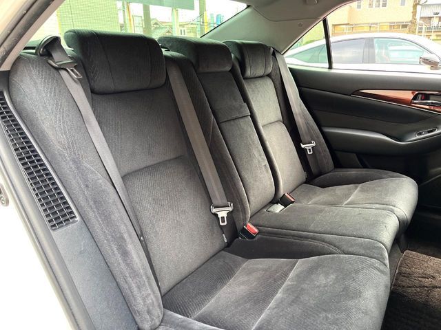 TOYOTA CROWN SEDAN HYBRID 2015 Image 31