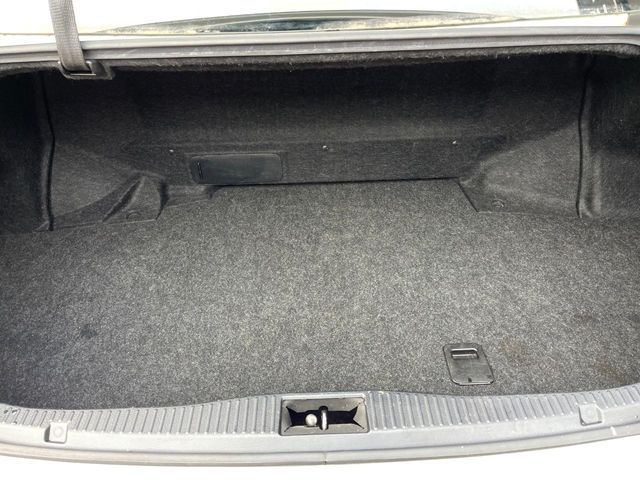 TOYOTA CROWN SEDAN HYBRID 2015 Image 31