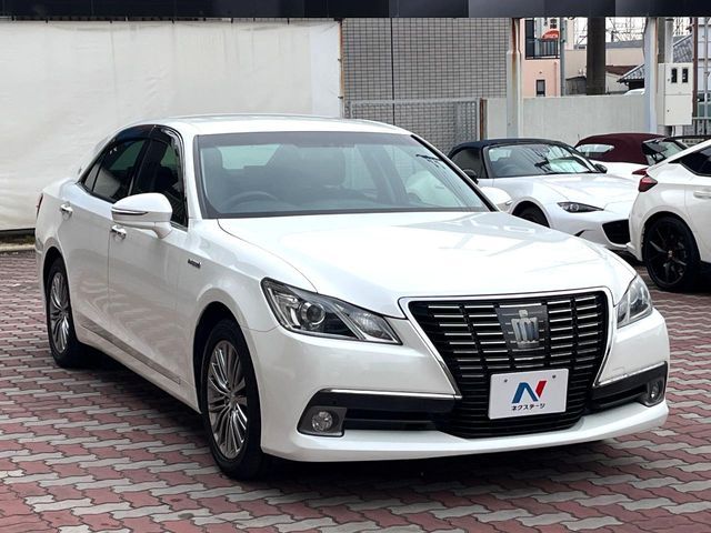 TOYOTA CROWN SEDAN HYBRID 2015 Image 31