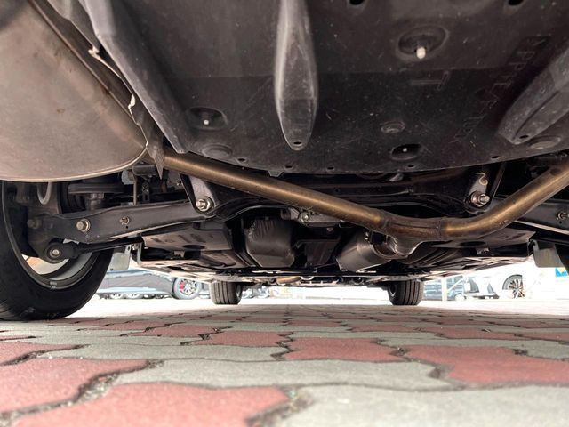 TOYOTA CROWN SEDAN HYBRID 2015 Image 31