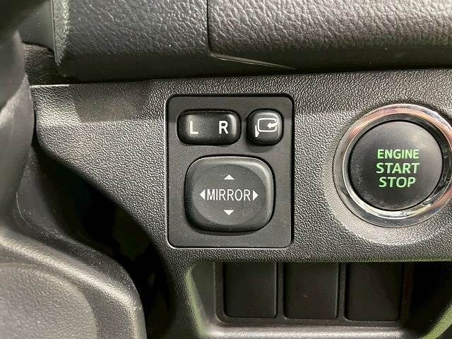 TOYOTA HIACE VAN 2WD 2017 Image 31