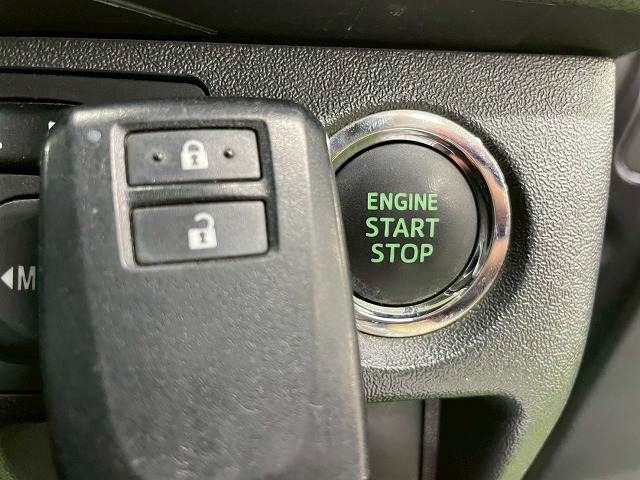 TOYOTA HIACE VAN 2WD 2017 Image 31