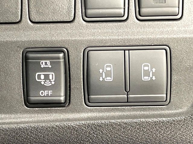 NISSAN SERENA  S-HYBRID 2017 Image 31