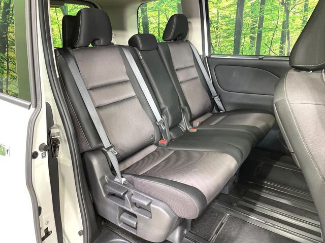 NISSAN SERENA  S-HYBRID 2017 Image 31