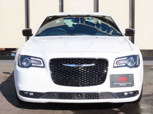 CHRYSLER 300 2017 Image 31