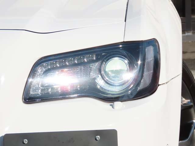 CHRYSLER 300 2017 Image 31