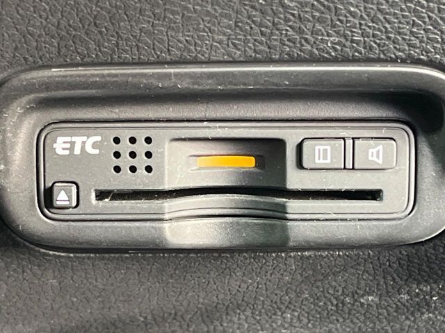 HONDA VEZEL HYBRID 2017 Image 31