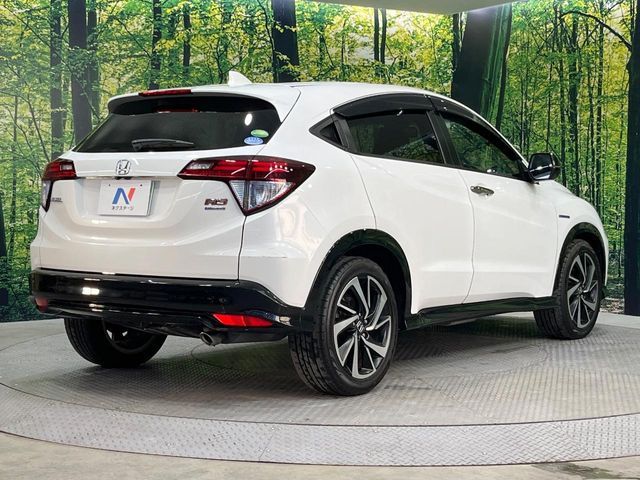HONDA VEZEL HYBRID 2017 Image 31