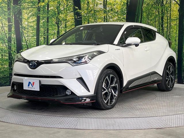 TOYOTA C-HR 2017 Image 31