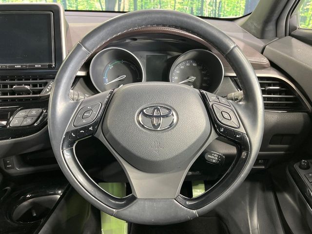 TOYOTA C-HR 2017 Image 31