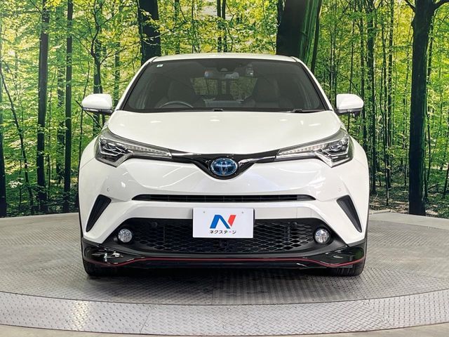 TOYOTA C-HR 2017 Image 31
