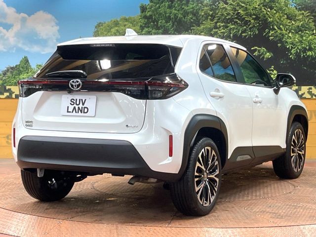 TOYOTA YARIS CROSS HYBRID 2025 Image 31