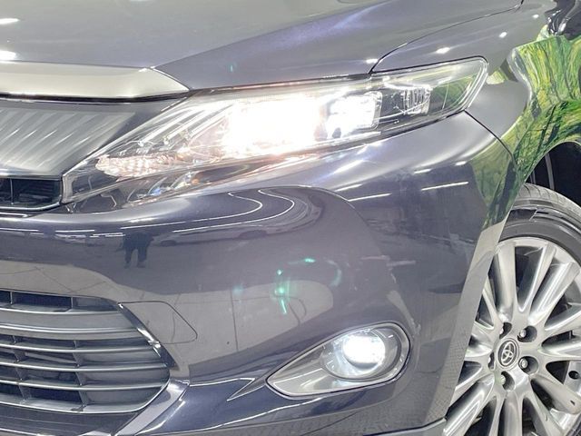 TOYOTA HARRIER HYBRID 2014 Image 31