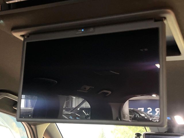 TOYOTA VOXY HYBRID 2025 Image 31