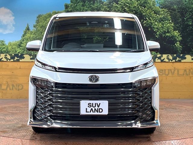 TOYOTA VOXY HYBRID 2025 Image 31