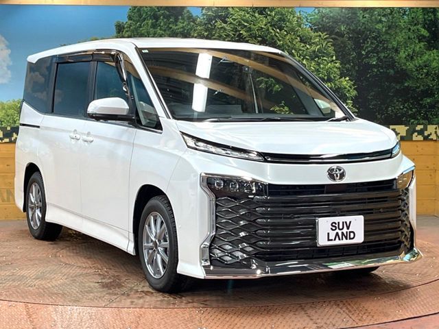 TOYOTA VOXY HYBRID 2025 Image 31