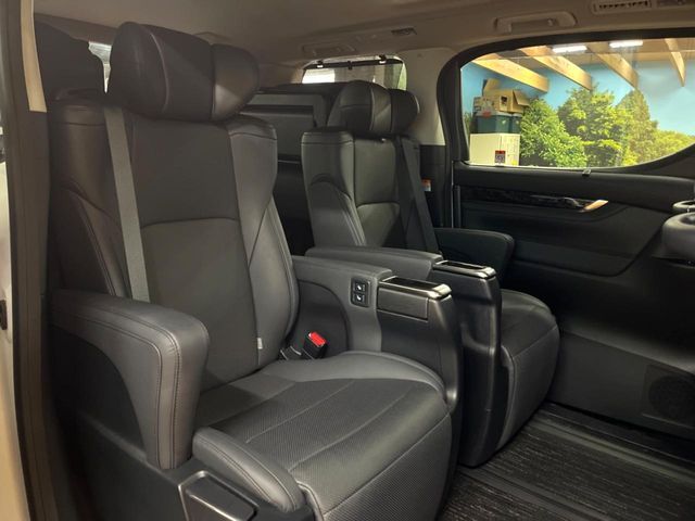 TOYOTA ALPHARD 2022 Image 31
