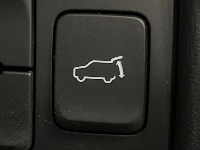 MAZDA CX-8 2018 Image 31