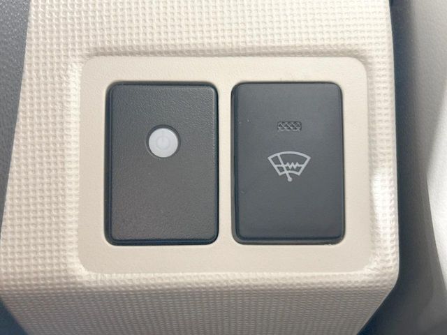 DAIHATSU MOVE CANBUS 4WD 2018 Image 31