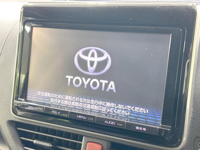 TOYOTA VOXY 4WD 2015 Image 31