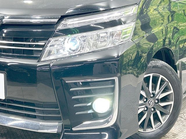 TOYOTA VOXY 4WD 2015 Image 31