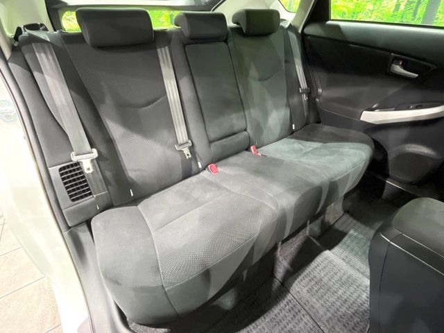 TOYOTA PRIUS 2013 Image 31