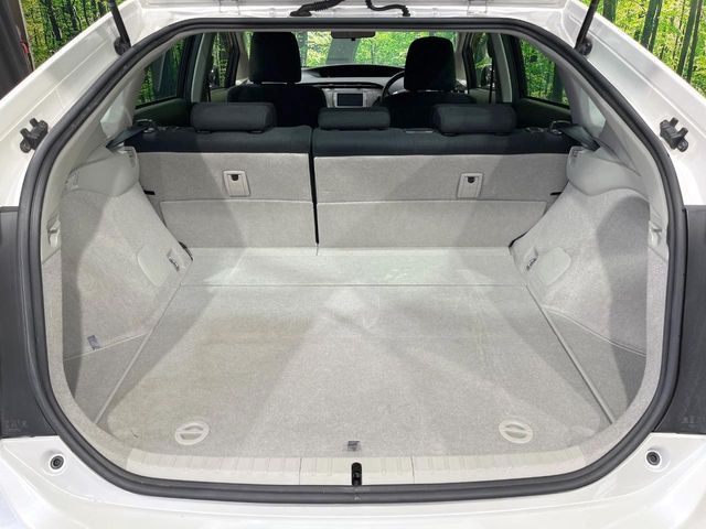 TOYOTA PRIUS 2013 Image 31