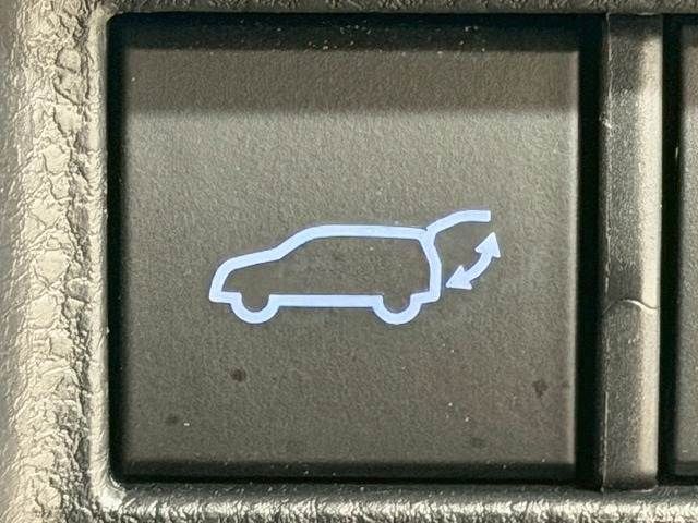 TOYOTA HARRIER HYBRID 2022 Image 31