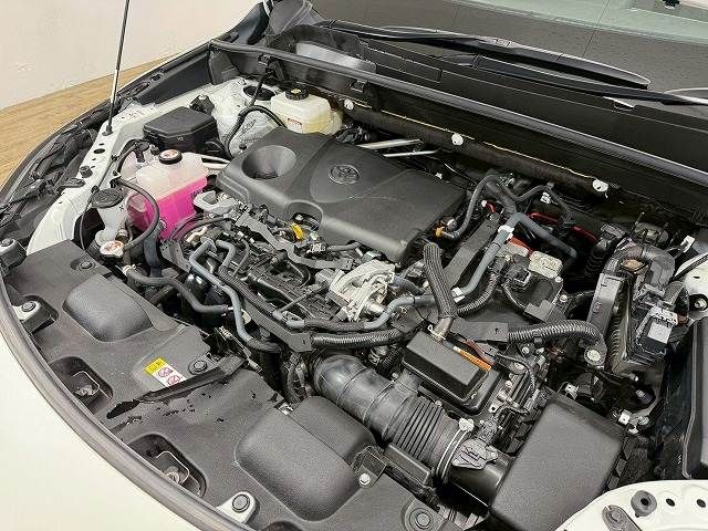 TOYOTA HARRIER HYBRID 2022 Image 31