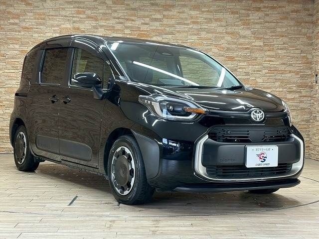 TOYOTA SIENTA HYBRID 2023 Image 31