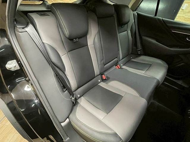 SUBARU LEGACY OUTBACK 2022 Image 31