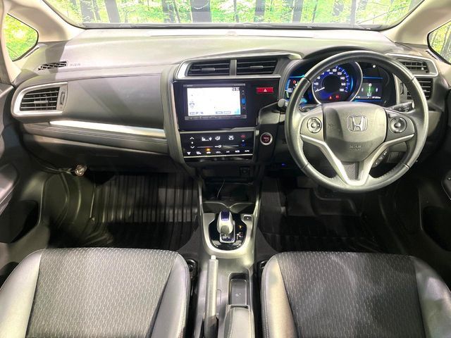 HONDA FIT HYBRID 2015 Image 31