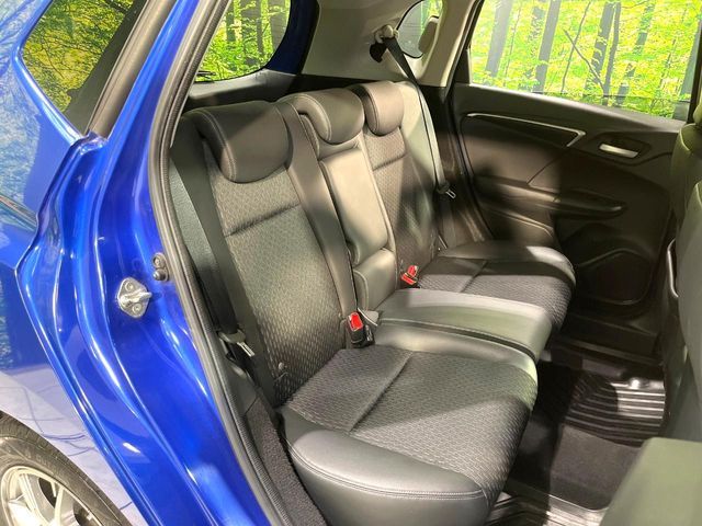 HONDA FIT HYBRID 2015 Image 31