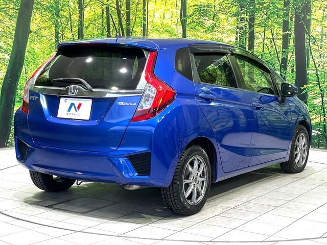 HONDA FIT HYBRID 2015 Image 31